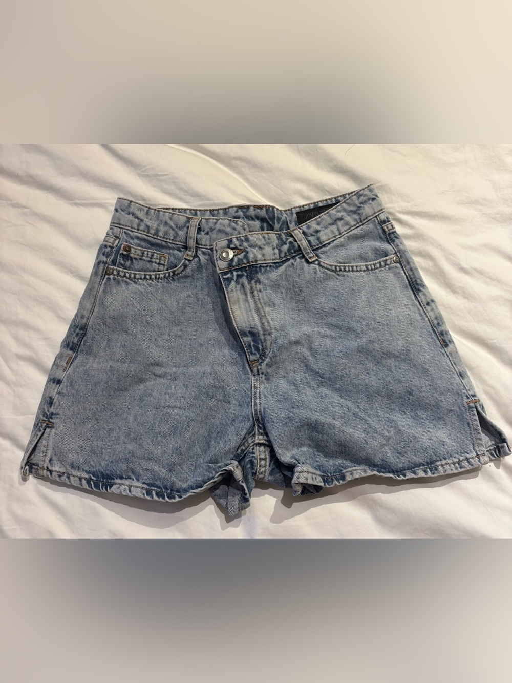 Zara light wash high rise shorts